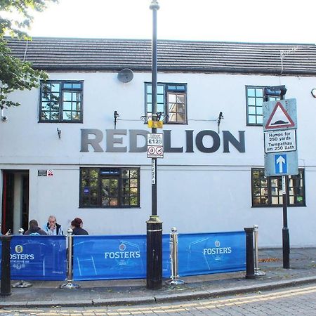 Red Lion Hotel Tredegar Luaran gambar