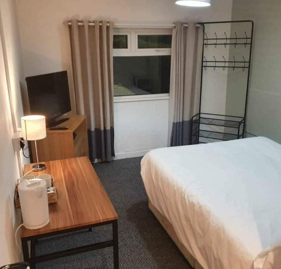 Red Lion Hotel Tredegar Luaran gambar